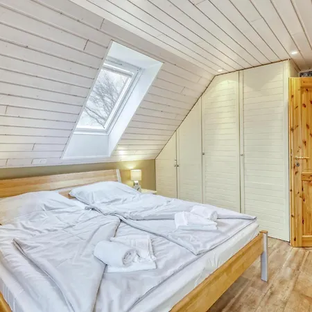 Holiday home Awesome In With Wifi